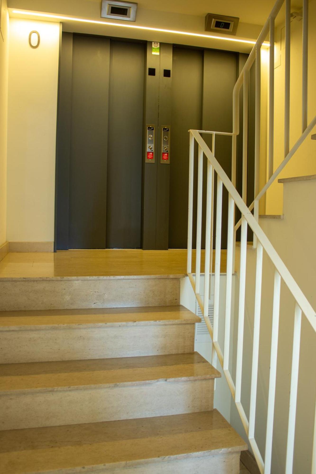 Orm - Sao Lazaro Apartment ポルト エクステリア 写真